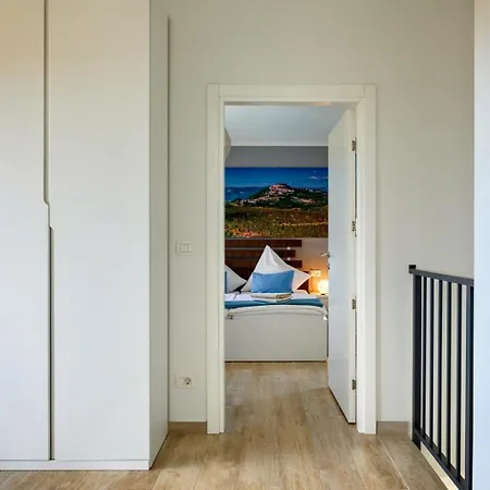 Beautiful Marika With Pool In Vizinada *